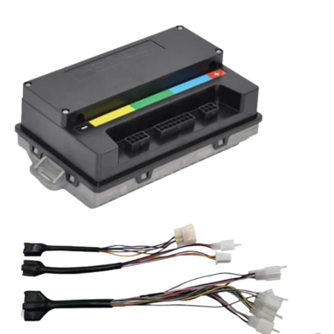 Imagen de la Caja Reguladora VOTOL EM50, diseñada para mejorar la eficiencia y personalizar el rendimiento de las motos eléctricas